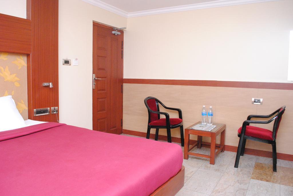 Everestparkresidency Hotel Tiruchirappalli Cameră foto